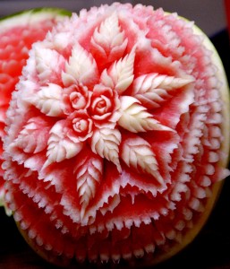 floral-watermelon-carving